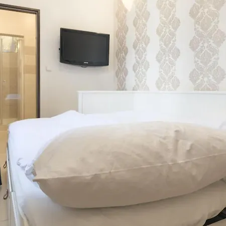 Calm Wenceslas Square Apartment